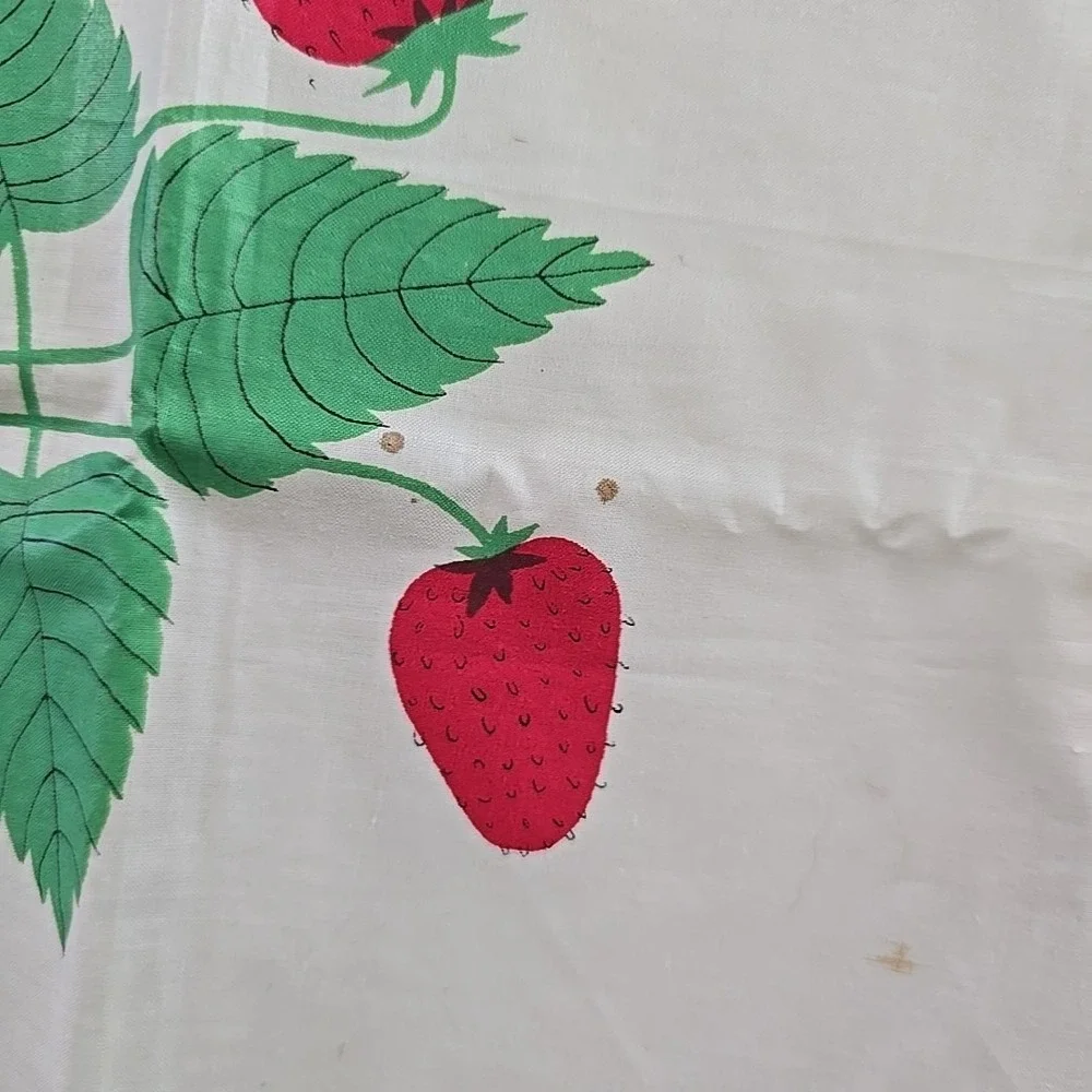 Vintage Swiss Chintz Fabric Strawberry Print‎ Jean Papon 1.2m Decor Textile FLAW